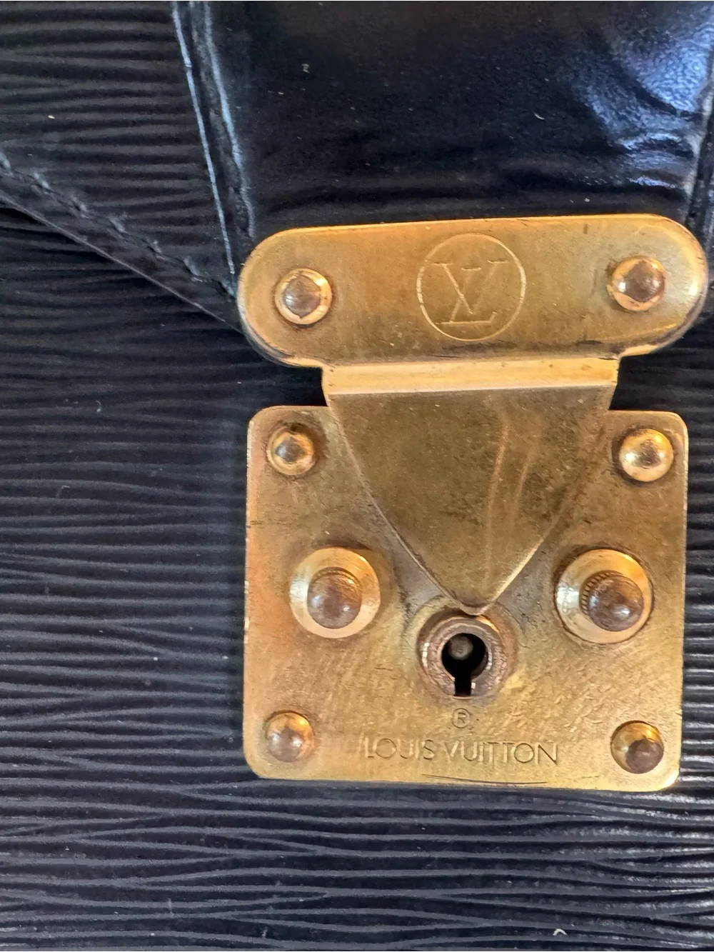 Louis Vuitton Epi leather Serviette